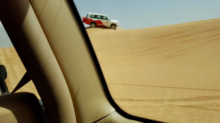 Dubai - Safari - Desert - dunes - Voyage - LeCharmeElectro