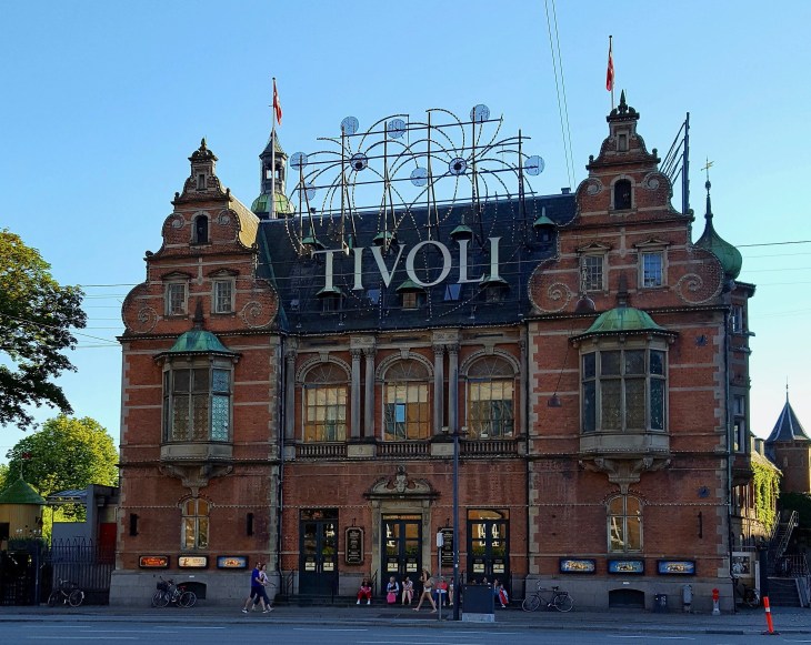 copenhague-tivoli-parc-dattractions-concerts-2.jpg