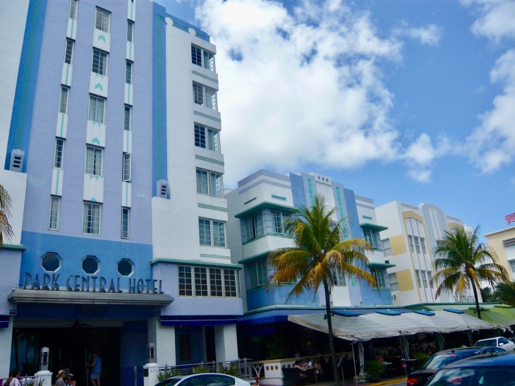 Miami Beach South Beach WMC - LeCharmeElectro.com